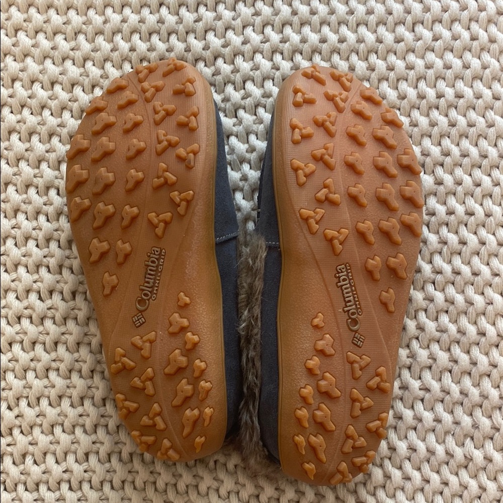 Columbia Faux Fur Lined Slippers - Picture 3 of 6